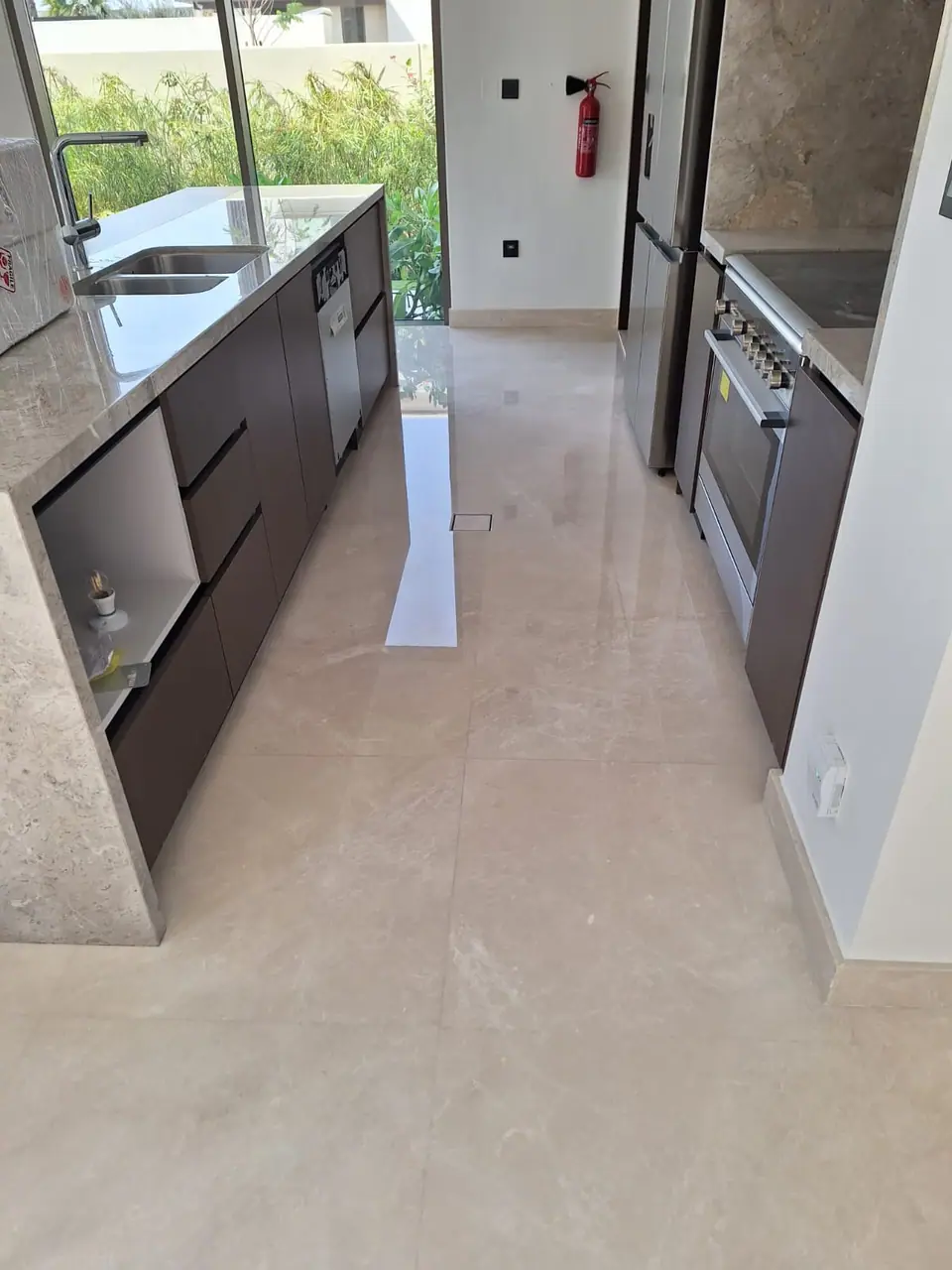 Fitted kitchen